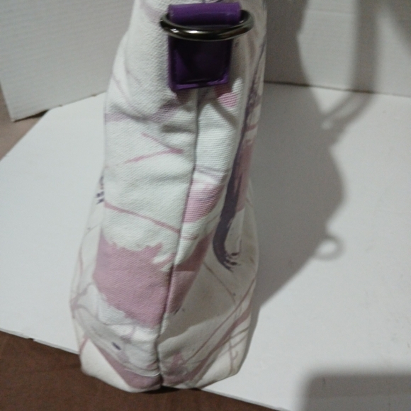 Vera Wang Princess Tote/Shoulder Bag - Picture 3 of 9